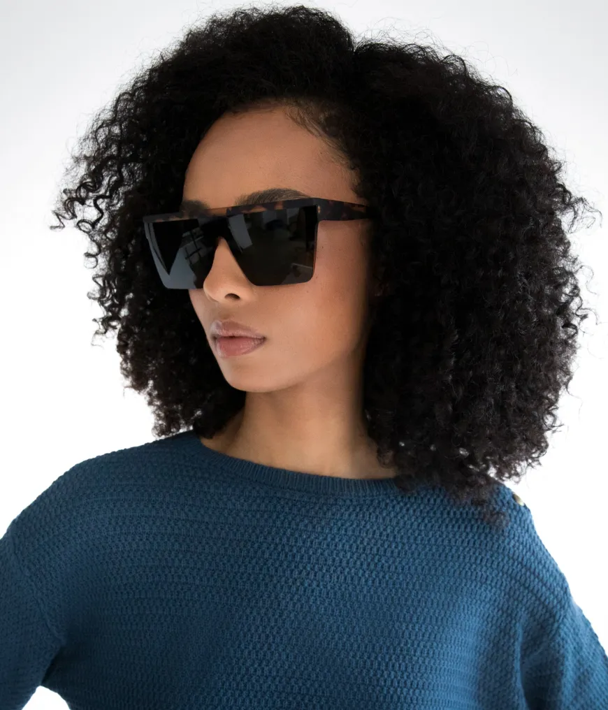 LYN Brown Square Sunglasses
