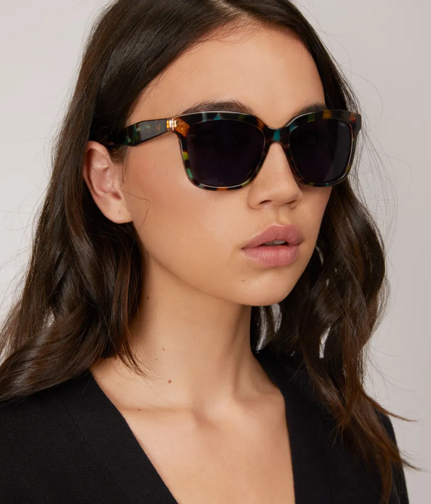 VIVIE Wayfarer Sunglasses